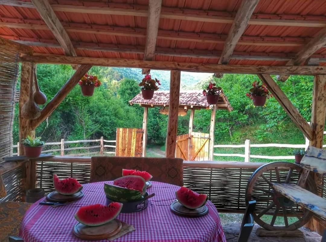 Willa Seosko Domacinstvo „Gabar” Custica Zewnętrze zdjęcie